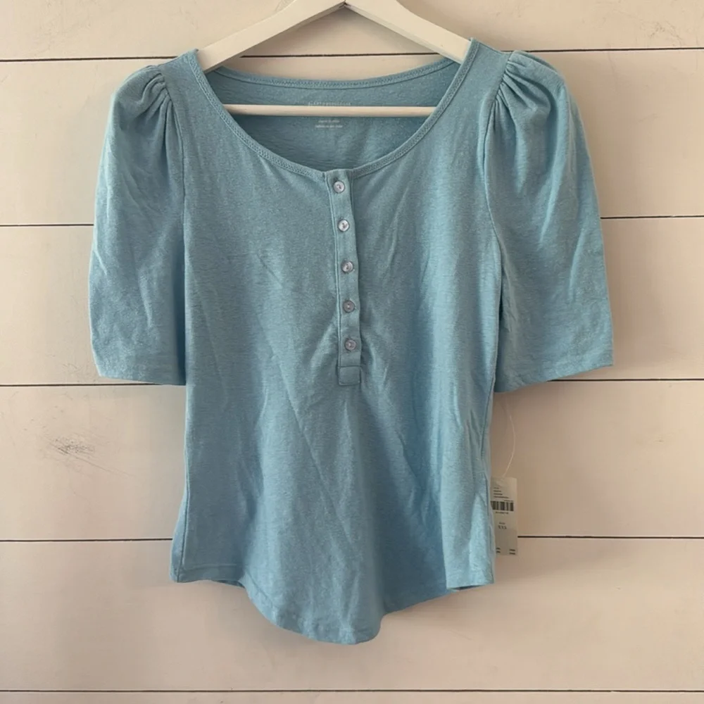 NWT Anthropologie Puff Sleeve Henley Top in Iris Blue Size XXS